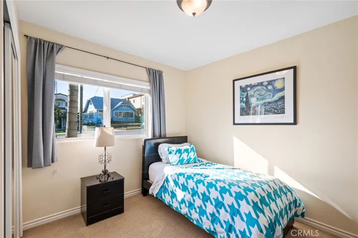 230 S Helberta Avenue A, Redondo Beach, California 90277
