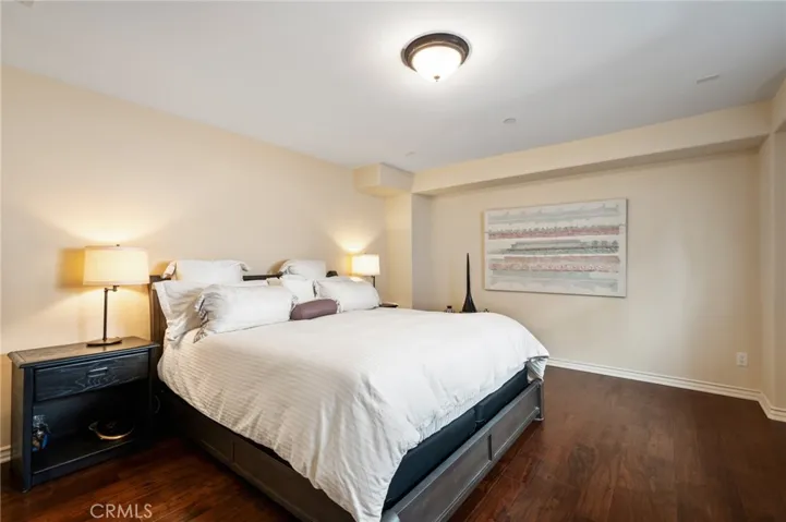 230 S Helberta Avenue A, Redondo Beach, California 90277