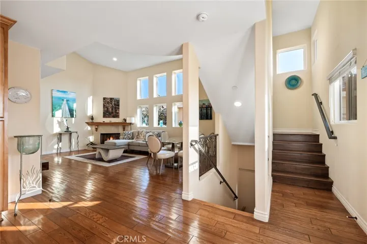 230 S Helberta Avenue A, Redondo Beach, California 90277