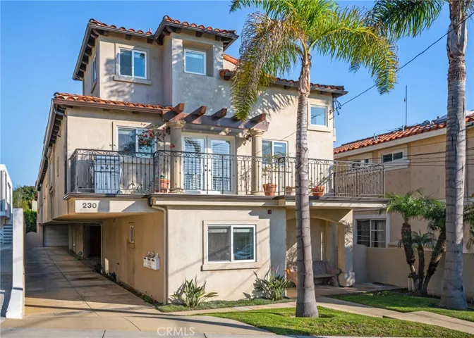 230 S Helberta Avenue A, Redondo Beach, California 90277