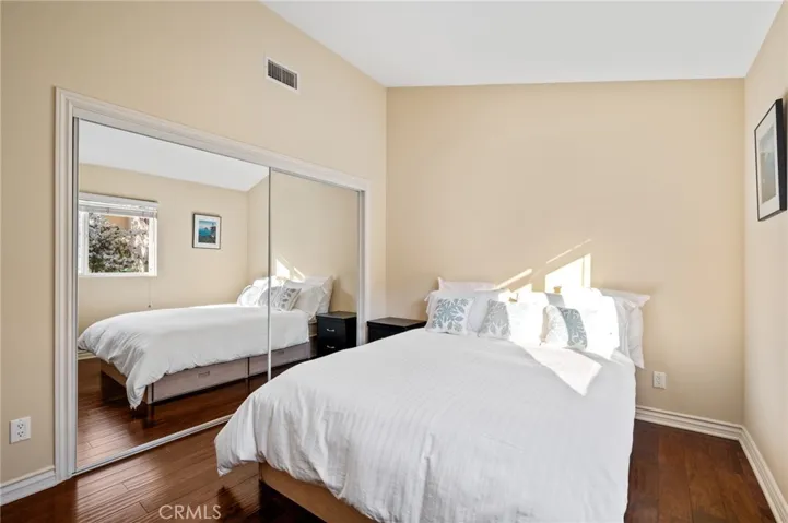 230 S Helberta Avenue A, Redondo Beach, California 90277