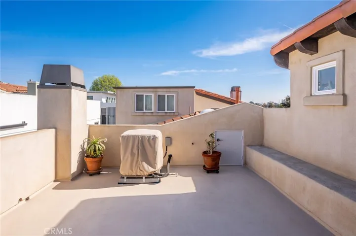 230 S Helberta Avenue A, Redondo Beach, California 90277