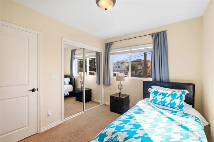 230 S Helberta Avenue A, Redondo Beach, California 90277