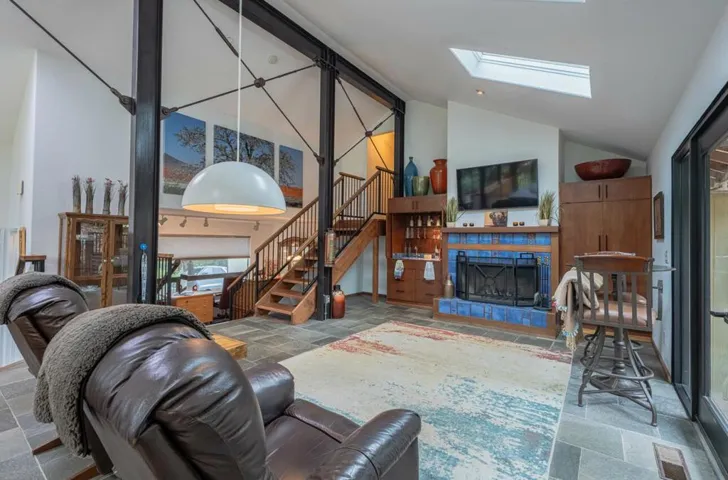 6748 Langley Canyon Road, Salinas, California 93907