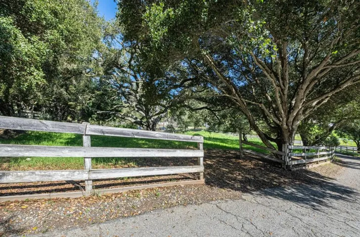 6748 Langley Canyon Road, Salinas, California 93907