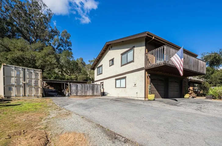 6748 Langley Canyon Road, Salinas, California 93907