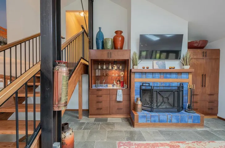 6748 Langley Canyon Road, Salinas, California 93907