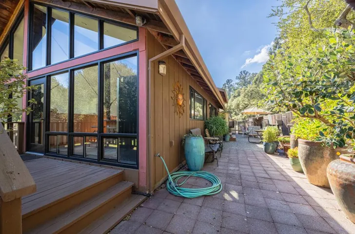 6748 Langley Canyon Road, Salinas, California 93907
