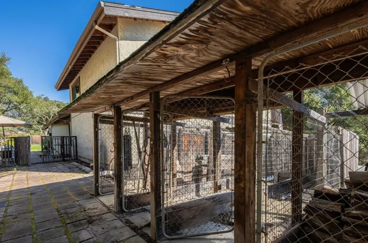 6748 Langley Canyon Road, Salinas, California 93907