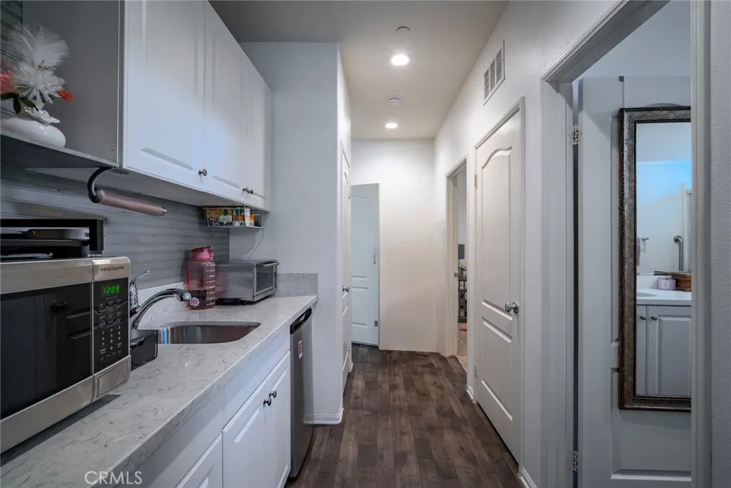 29665 Gypsy Canyon Circle, Menifee, California 92584 home-pic-38