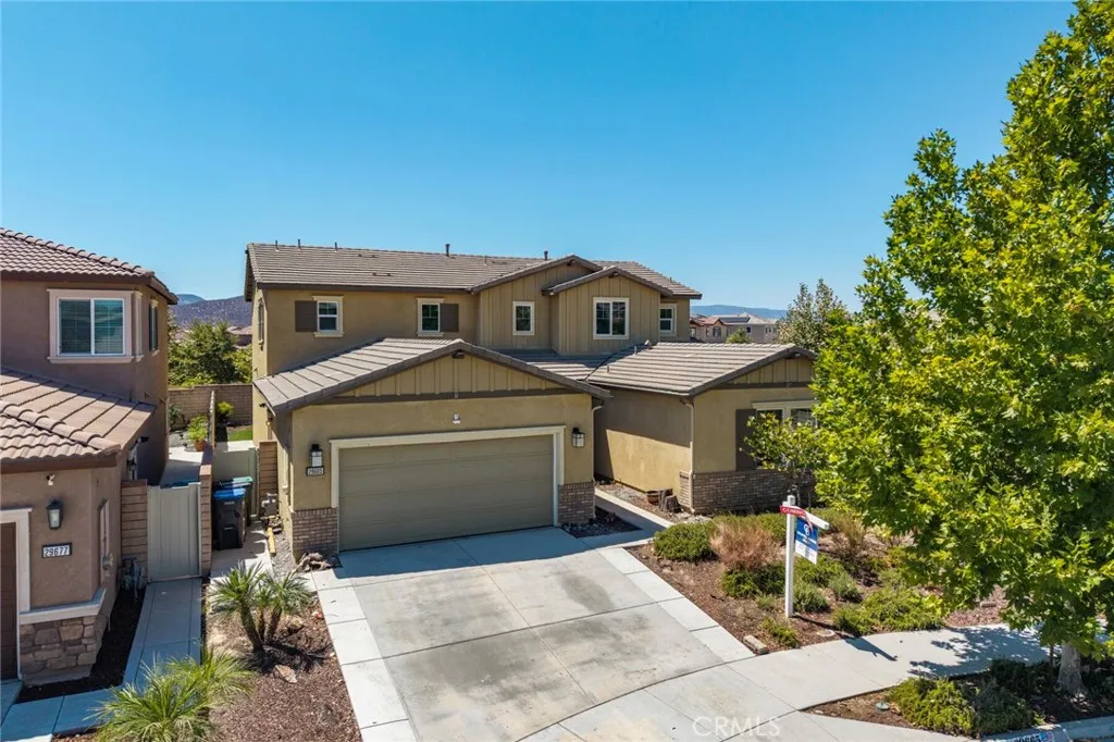 29665 Gypsy Canyon Circle, Menifee, California 92584 home-pic-0