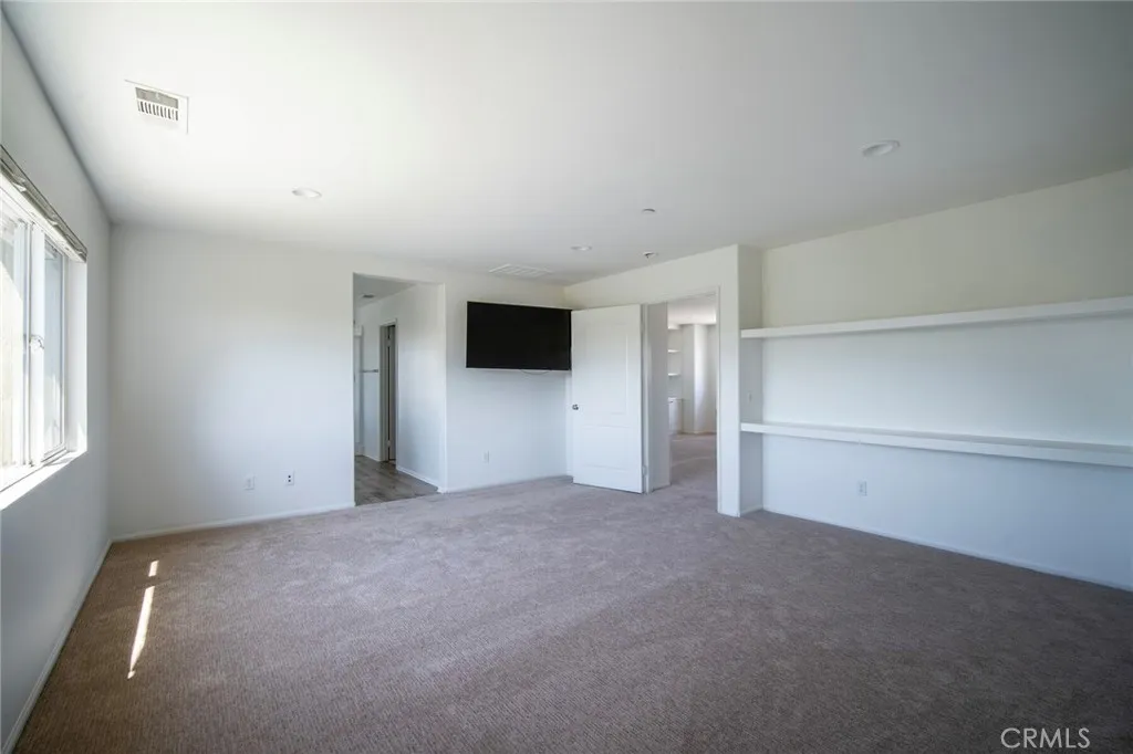 29665 Gypsy Canyon Circle, Menifee, California 92584 home-pic-16