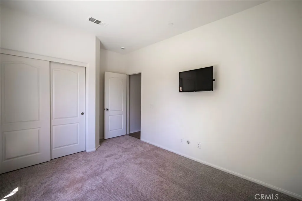 29665 Gypsy Canyon Circle, Menifee, California 92584 home-pic-7