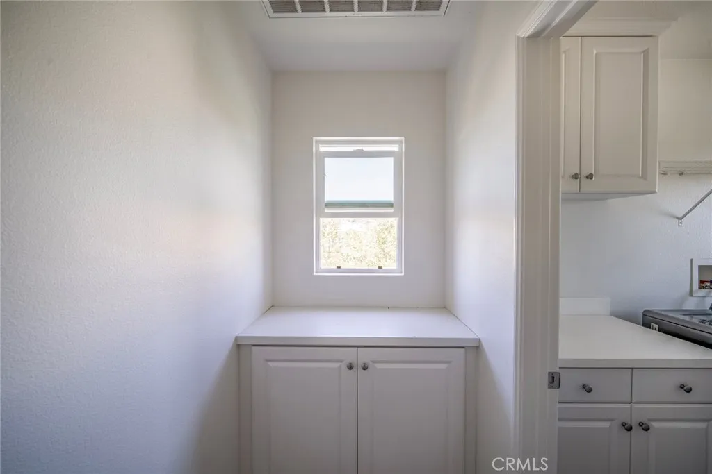 29665 Gypsy Canyon Circle, Menifee, California 92584 home-pic-13