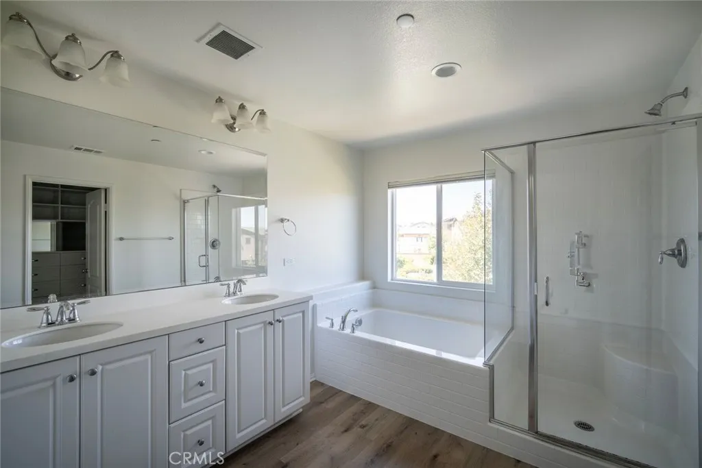 29665 Gypsy Canyon Circle, Menifee, California 92584 home-pic-19