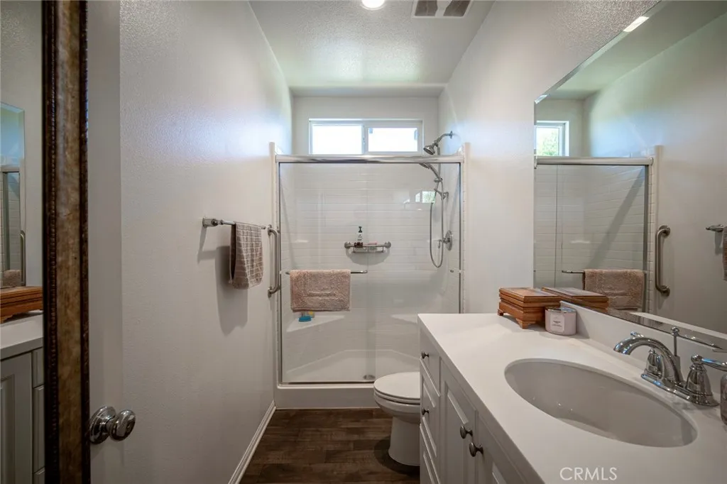 29665 Gypsy Canyon Circle, Menifee, California 92584 home-pic-34