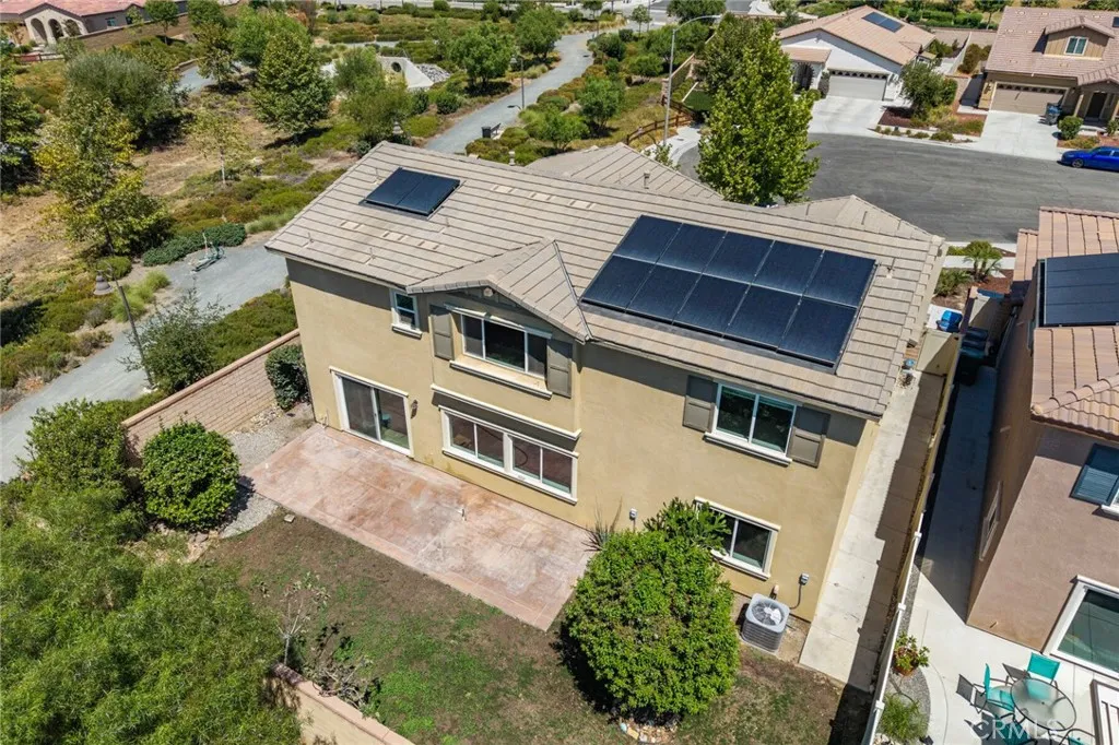 29665 Gypsy Canyon Circle, Menifee, California 92584 home-pic-47