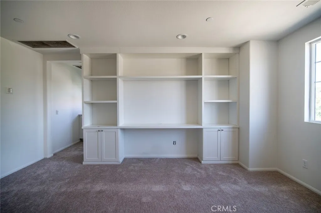 29665 Gypsy Canyon Circle, Menifee, California 92584 home-pic-11