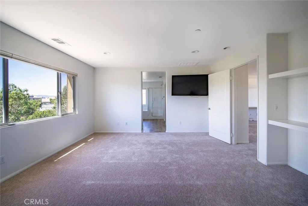 29665 Gypsy Canyon Circle, Menifee, California 92584 home-pic-17