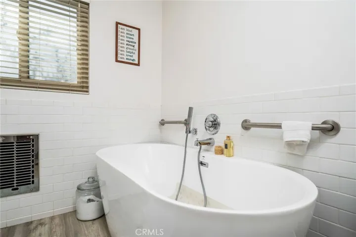 664 W J Street, Ontario, California 91762