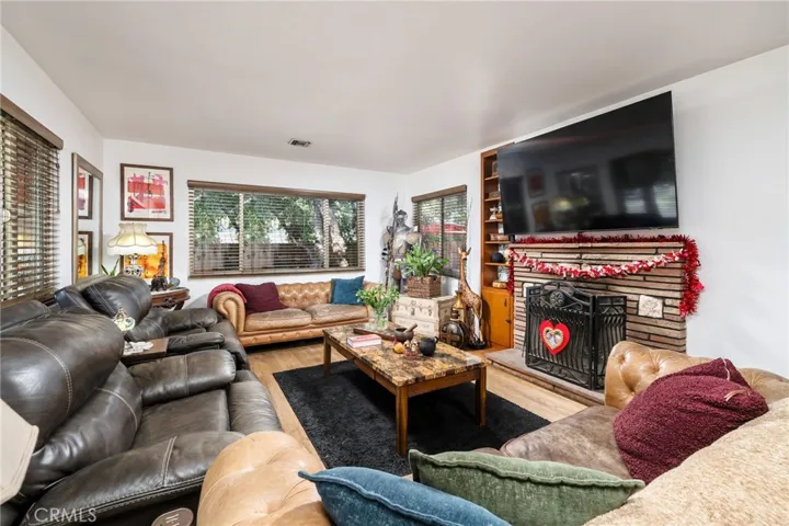 664 W J Street, Ontario, California 91762