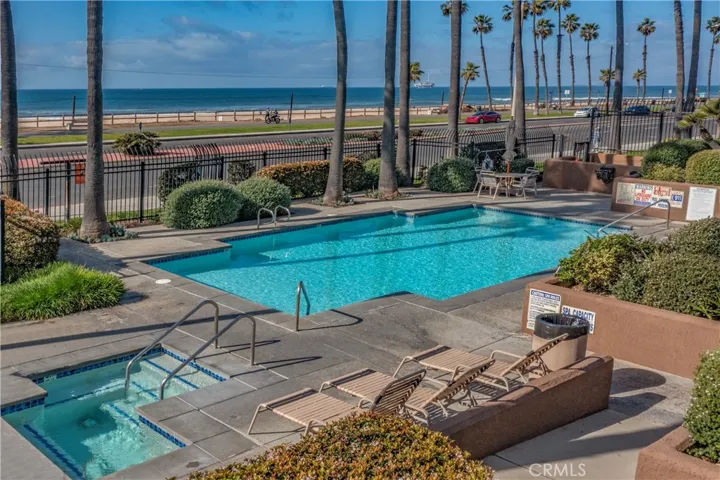 1200 Pacific Coast 313, Huntington Beach, California 92648