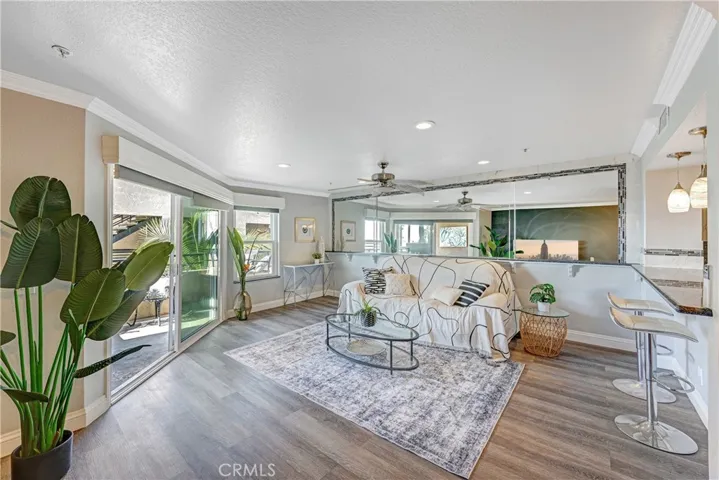 1200 Pacific Coast 313, Huntington Beach, California 92648