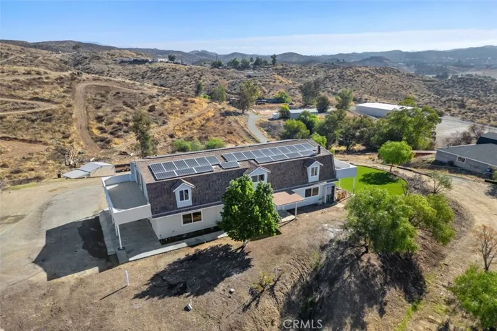 27530 Lindell Road, Lake Elsinore, California 92532