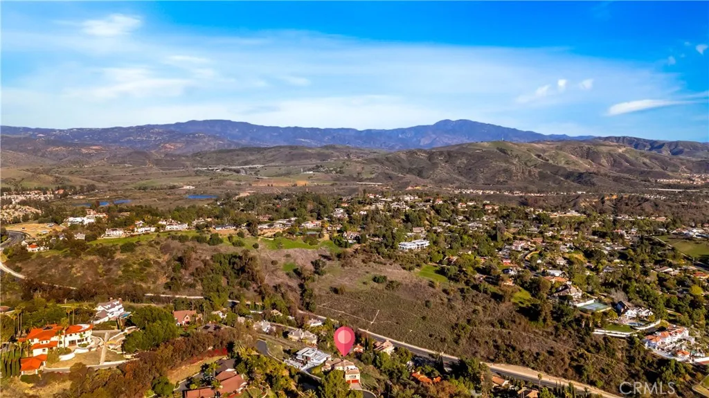 10422 Broadview Place, Santa Ana, California 92705 home-pic-72