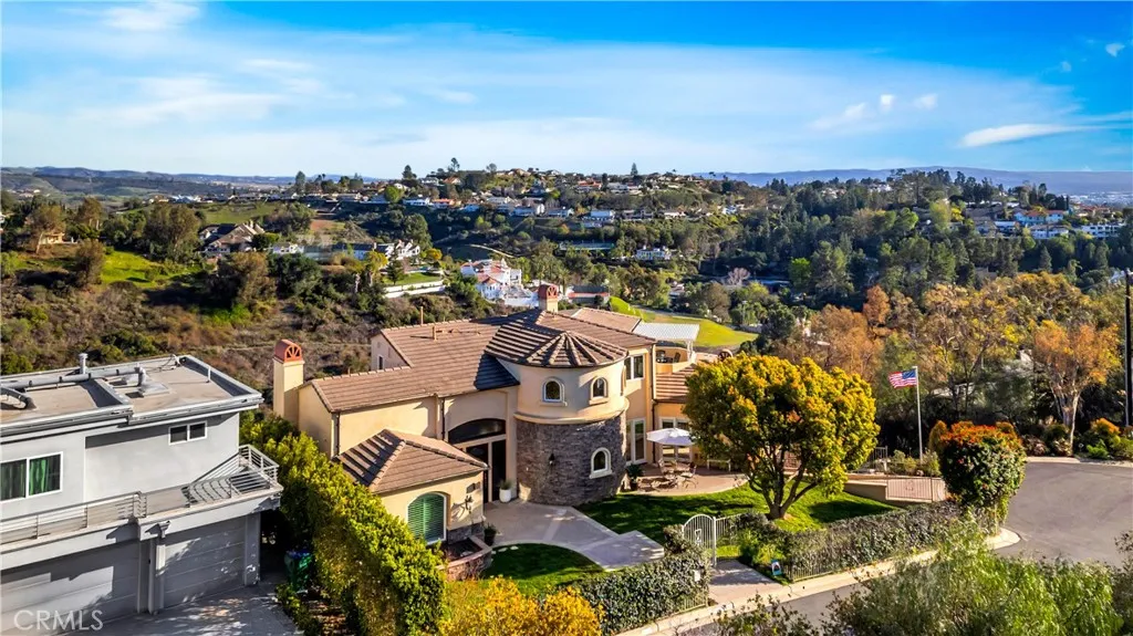 10422 Broadview Place, Santa Ana, California 92705 home-pic-64