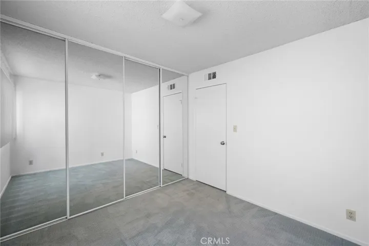 1142 Stanley Avenue 22, Glendale, California 91206