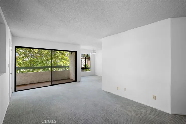 1142 Stanley Avenue 22, Glendale, California 91206