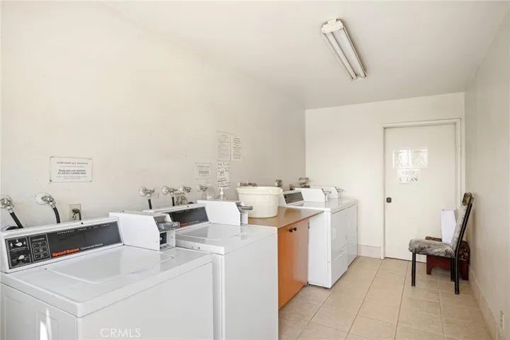 1142 Stanley Avenue 22, Glendale, California 91206