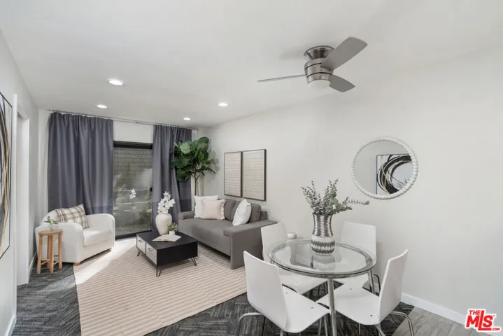 950 N Kings Road 225, West Hollywood, California 90069