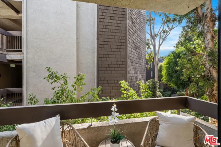 950 N Kings Road 225, West Hollywood, California 90069