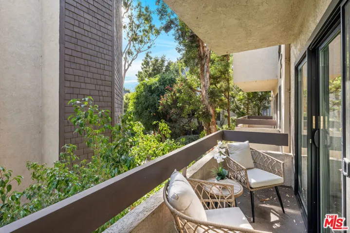 950 N Kings Road 225, West Hollywood, California 90069