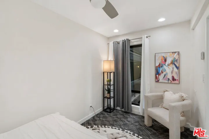 950 N Kings Road 225, West Hollywood, California 90069