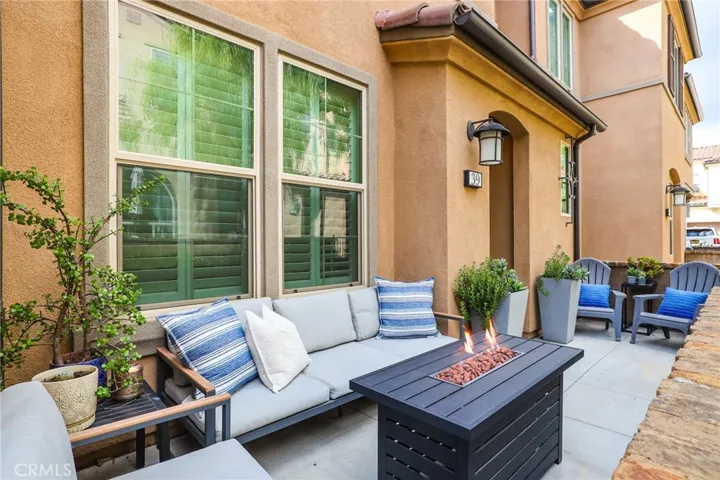 39 Savannah, Lake Forest, California 92630