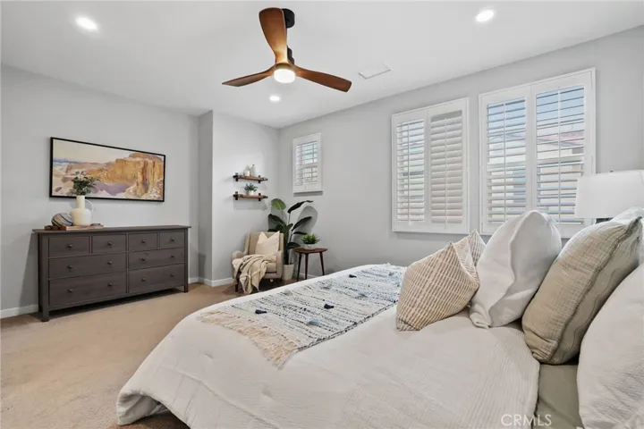 39 Savannah, Lake Forest, California 92630
