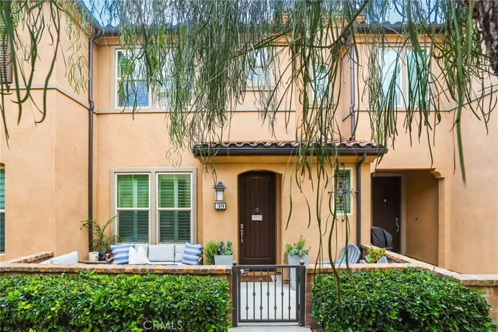 39 Savannah, Lake Forest, California 92630