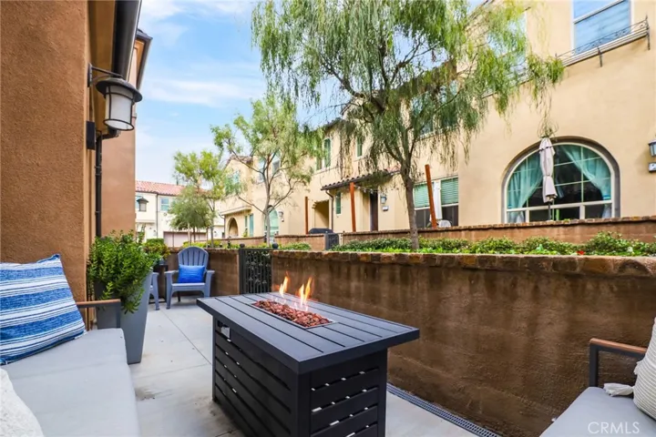 39 Savannah, Lake Forest, California 92630