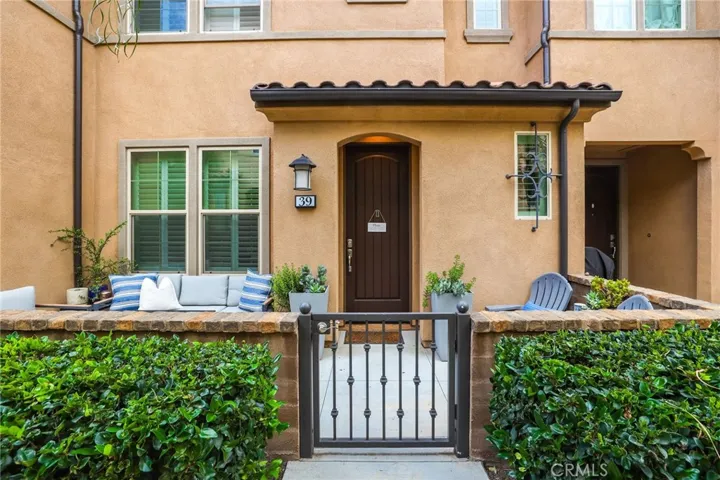 39 Savannah, Lake Forest, California 92630
