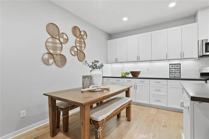 39 Savannah, Lake Forest, California 92630