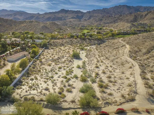 5.04 AC SWC Jaguar Way & Kit Fox Rd, CH