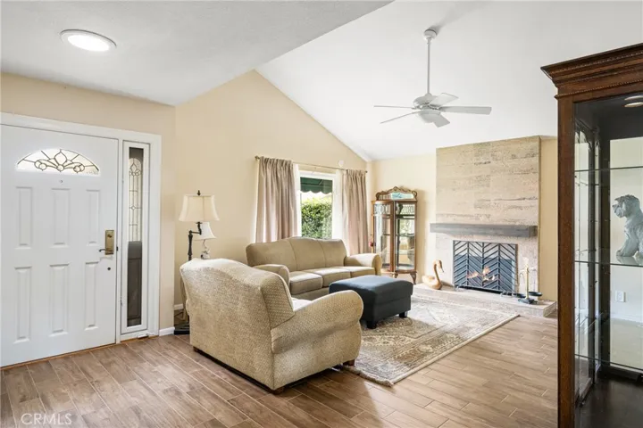 6062 Kingsbriar Drive, Yorba Linda, California 92886