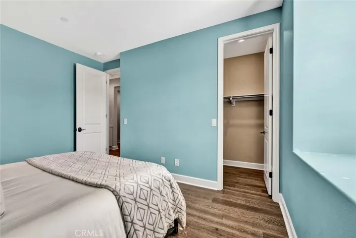 2009 Picasso, Santa Ana, California 92704