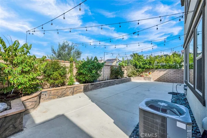 2009 Picasso, Santa Ana, California 92704