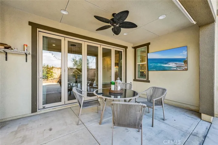 2009 Picasso, Santa Ana, California 92704