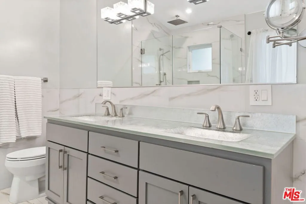 436 Levering Avenue, Los Angeles, California 90024 home-pic-37