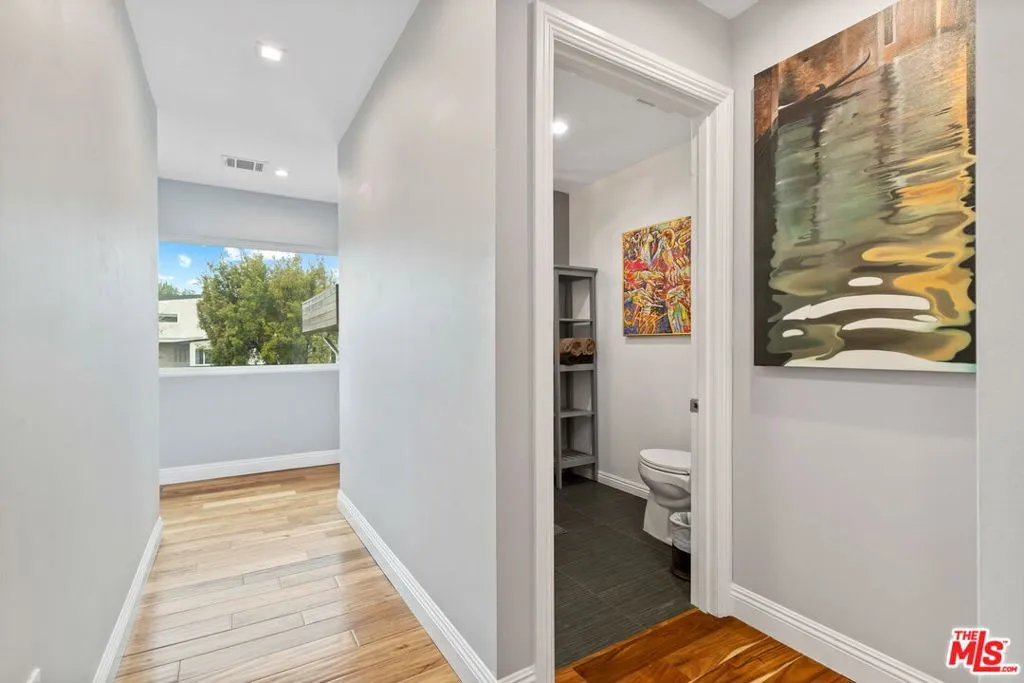 436 Levering Avenue, Los Angeles, California 90024 home-pic-28